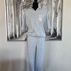 WHY Dress Women's Two-Piece Gray Short-Sleeve Embellished Hoodie Joggers Set - S